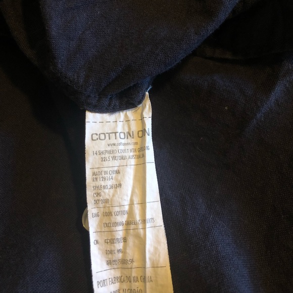 Navy blue long sleeve button down shirt. Brunswick Garments from Cotton On - Picture 6 of 7